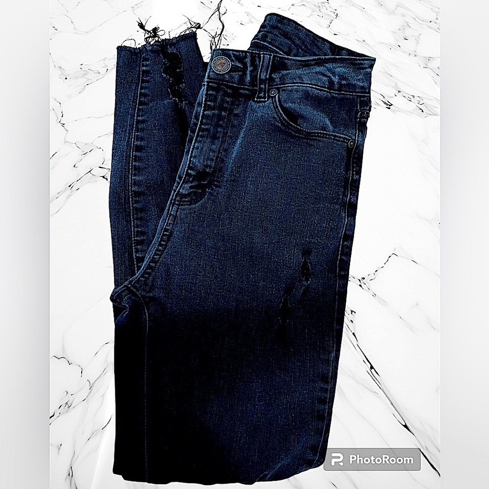 🔥 Black wash skinny jeans 🔥